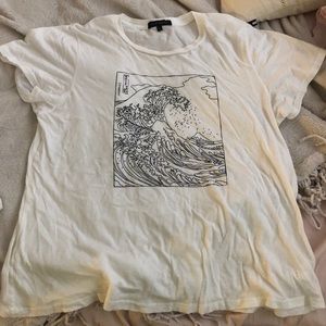 I’m selling this really pretty shirt from pacsun